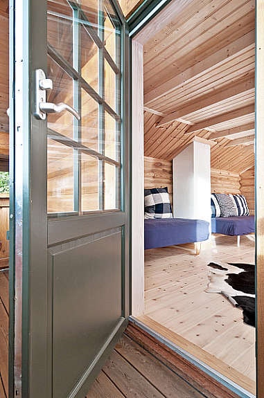 Utgang til veranda på 6 m2. Galleribilde