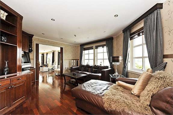 TV-stue Galleribilde