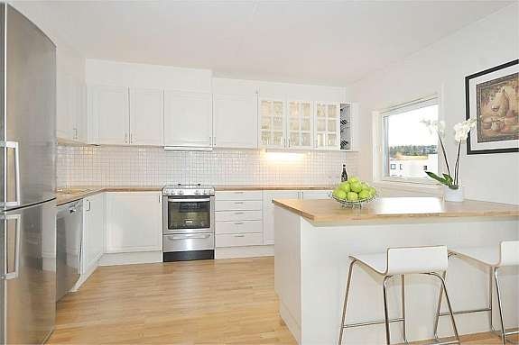 Hvitevarer som er på kjøken medfølger Galleribilde