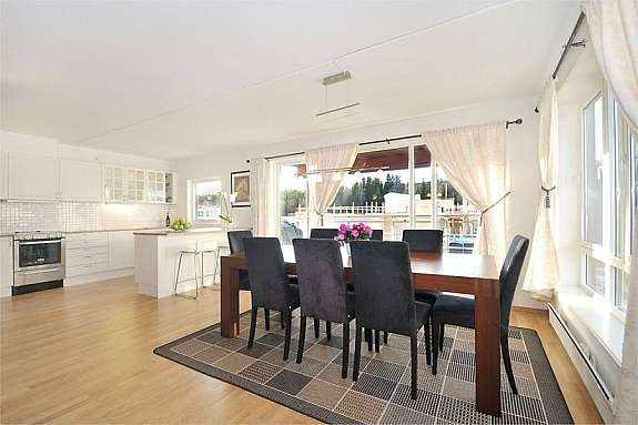 Åpen spisestue/kjøkkenløsning Galleribilde