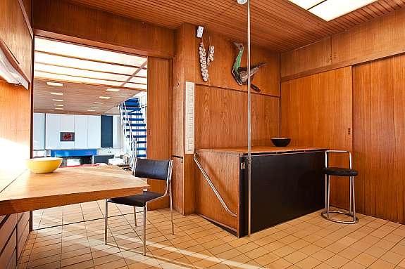 Kjøkken med nedsenket lem Galleribilde