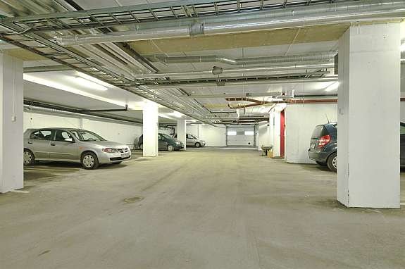 Garageanlegg001 Galleribilde