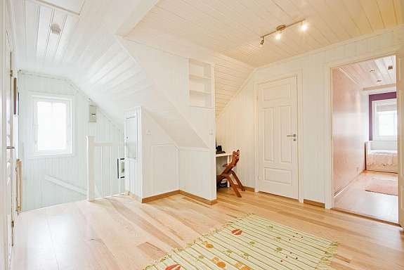 Trapperom/gang 2 etg. Galleribilde