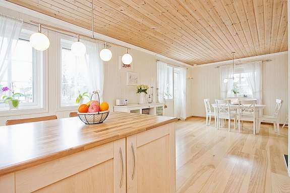 Løs kjøkkenøy som kan flyttes Galleribilde