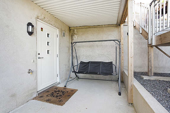 Inngangsparti fra bakkeplan Galleribilde