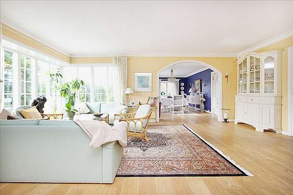 Stue mot spisestue Galleribilde