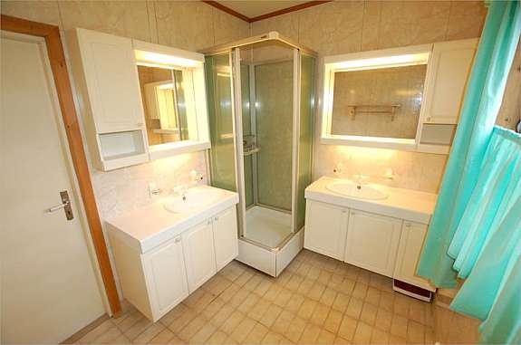 Aumlivn. 13 042 Galleribilde