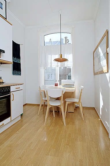 Spiseplass på kjøkken Galleribilde