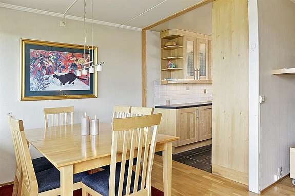 Kjøkken og spiseplass Galleribilde