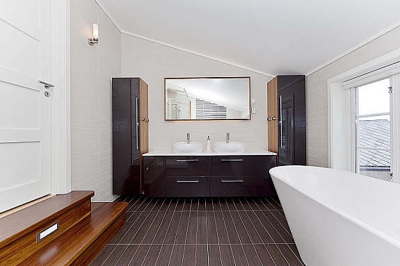 Bad i 2 etg Galleribilde