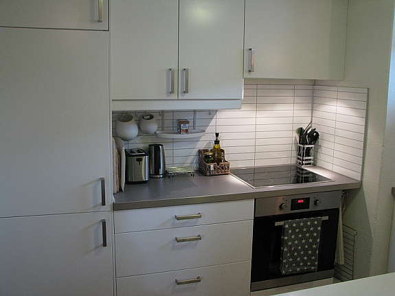 Kjøkken med integrerte hvitevarer Galleribilde