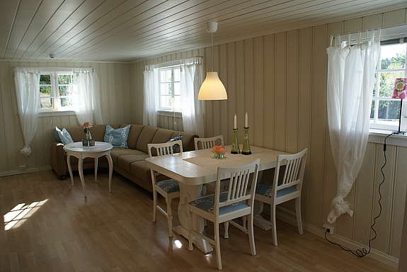 Spisestue og stue Galleribilde