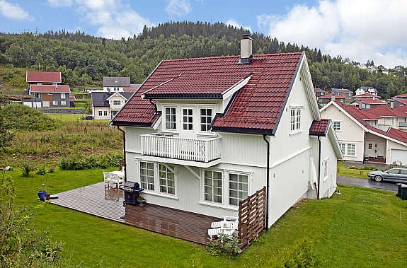 Boligen grenser ut mot friareal Galleribilde