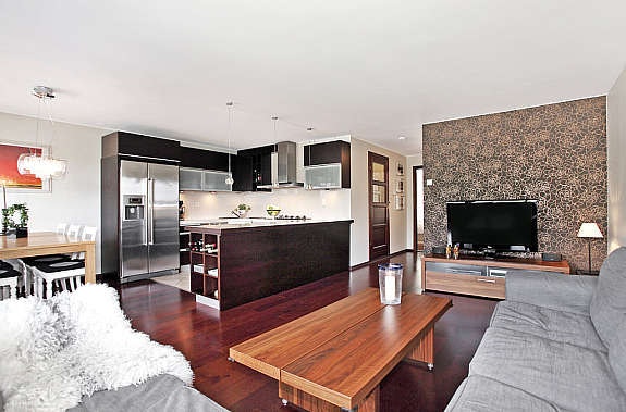 Stue med åpen kjøkkenløsning Galleribilde