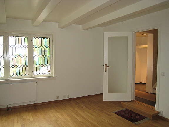 Reception, ground floor Galleribilde