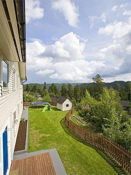 Platting foran leilighet. Galleribilde