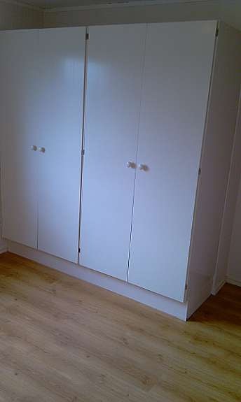 Skap stort soverom. Galleribilde