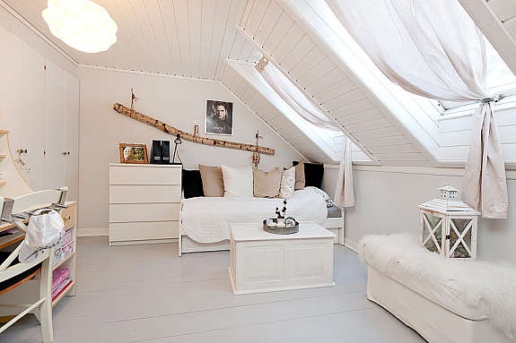 Stort nyoppusset soverom i 2. etg. Galleribilde