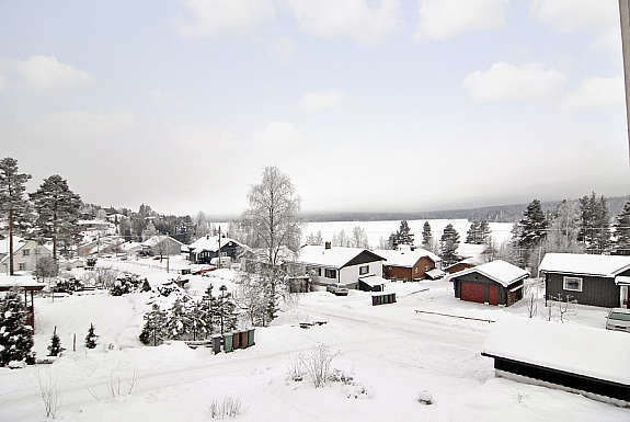 Nydelig utsikt over Harestuavannet. Galleribilde