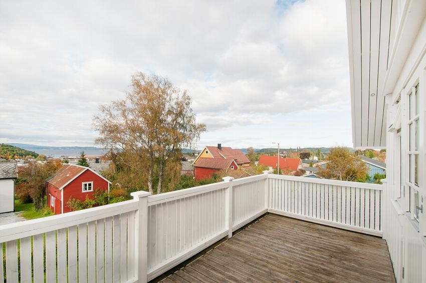 Utsikt fra balkong 2. etg Galleribilde