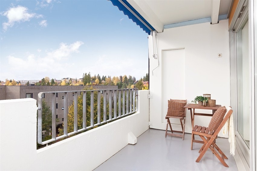 Solrik balkong Galleribilde