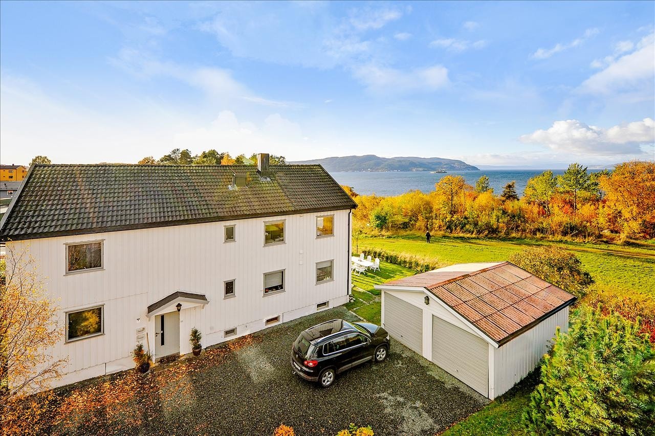 Fasade med utsikt. Galleribilde