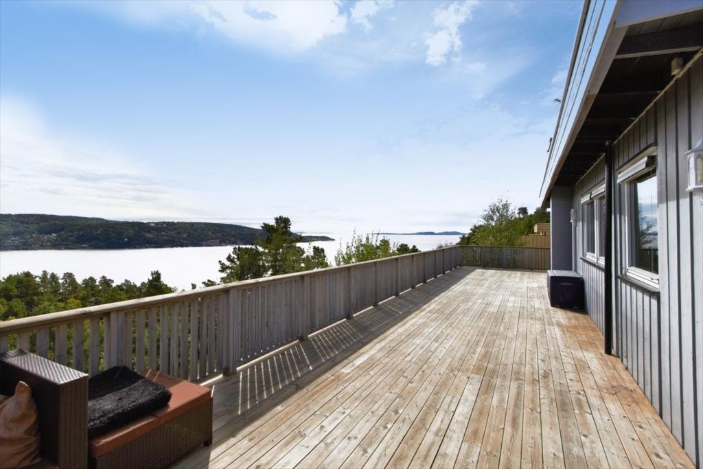 Utsikt fra terrasse Galleribilde