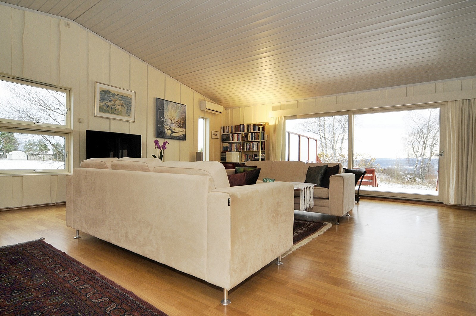 Stue 1. etg Galleribilde