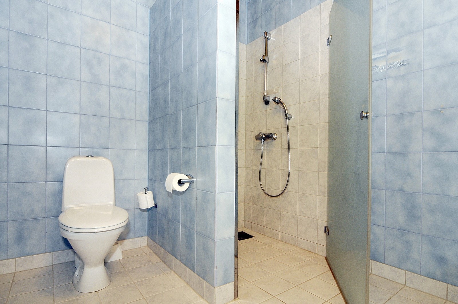 Bad/wc 1. etg Galleribilde