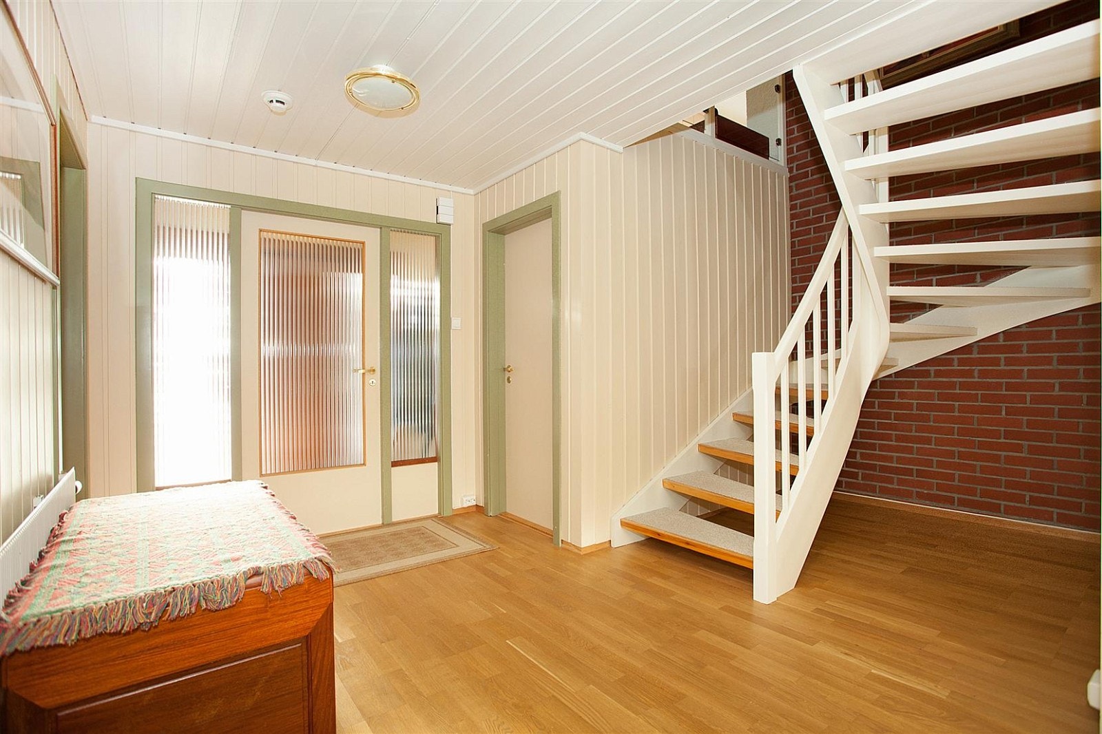 Hall med gjennomlysning utenfra Galleribilde