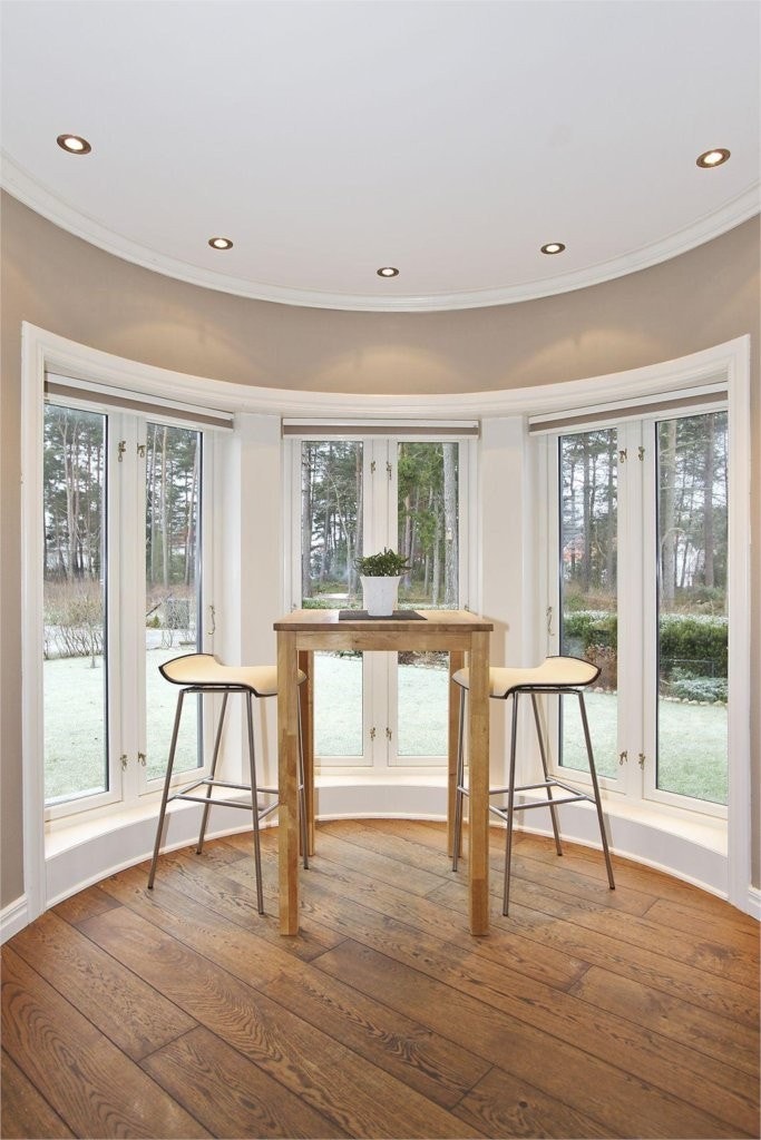 Spisestue, 1. etasje Galleribilde