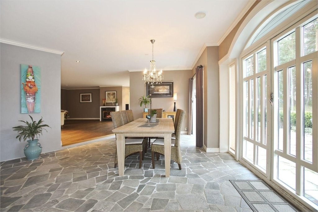 Fra uteplass Galleribilde