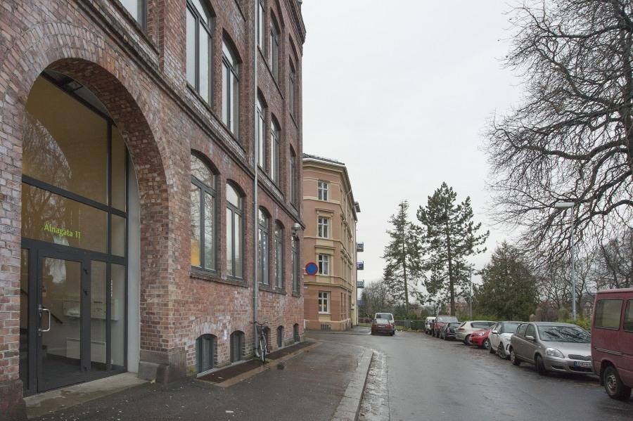 Fasade inngangsparti Galleribilde