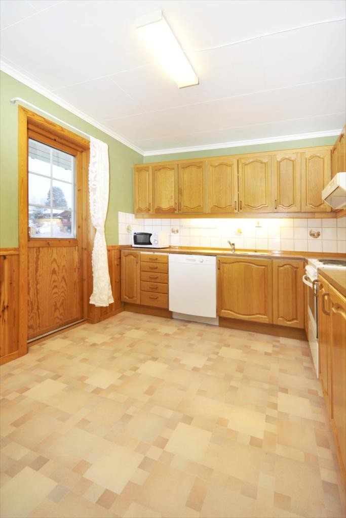 Utgang til balkong fra kjøkkenet Galleribilde