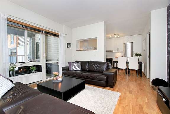 Stue mot kjøkken Galleribilde