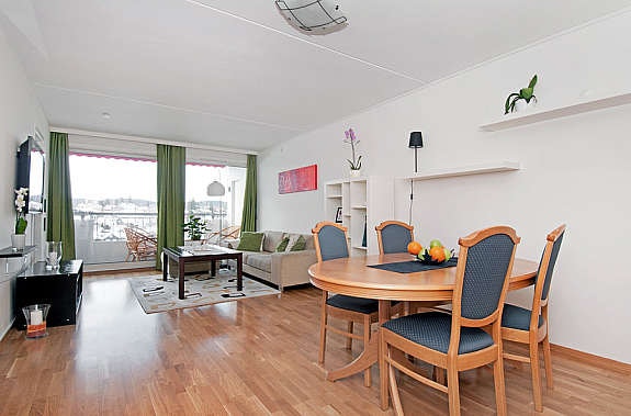 Stue med utgang til balkong Galleribilde