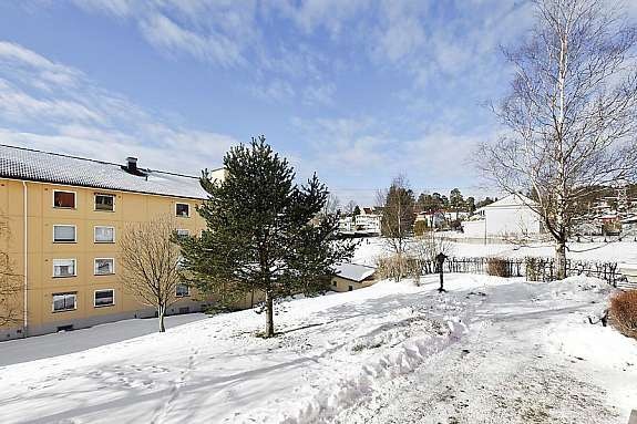 Utsyn fra balkong/stuesiden Galleribilde