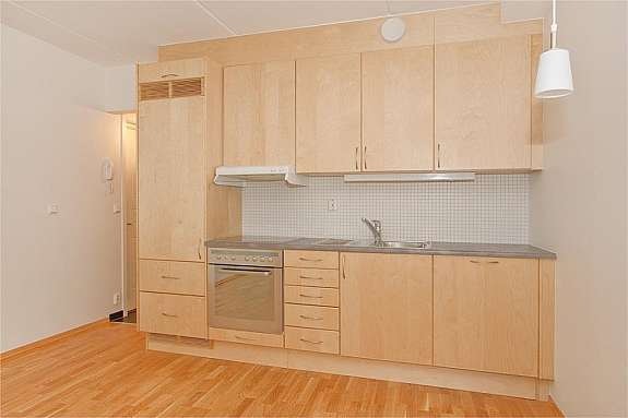 Kjøkken med integrerte hvitevarer. Galleribilde