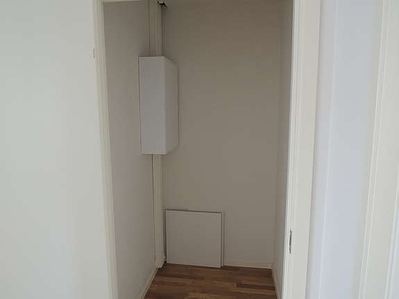 Bod - Med lagringsplass til småting Galleribilde