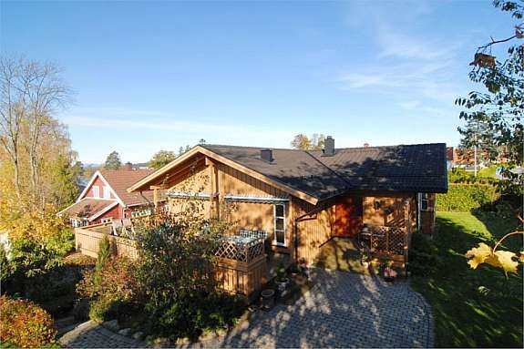 Gårdsplass/inngangsparti Galleribilde