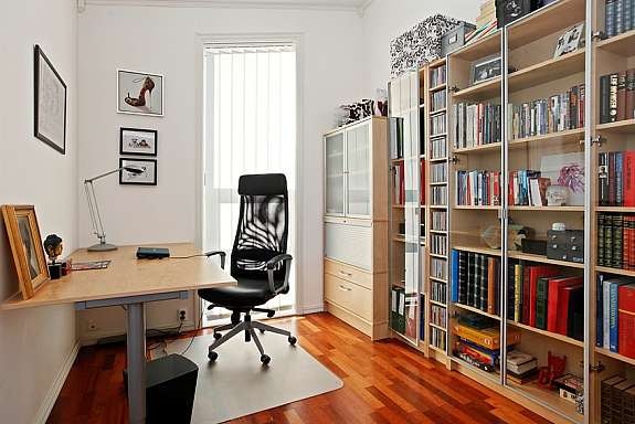 Kontorrom på plan 3 i hoveddel - Kan bli barnerom Galleribilde