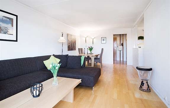 stue mot spisedel Galleribilde