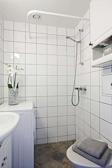 Delikat bad/ WC, totalrenovert i 2004. Galleribilde