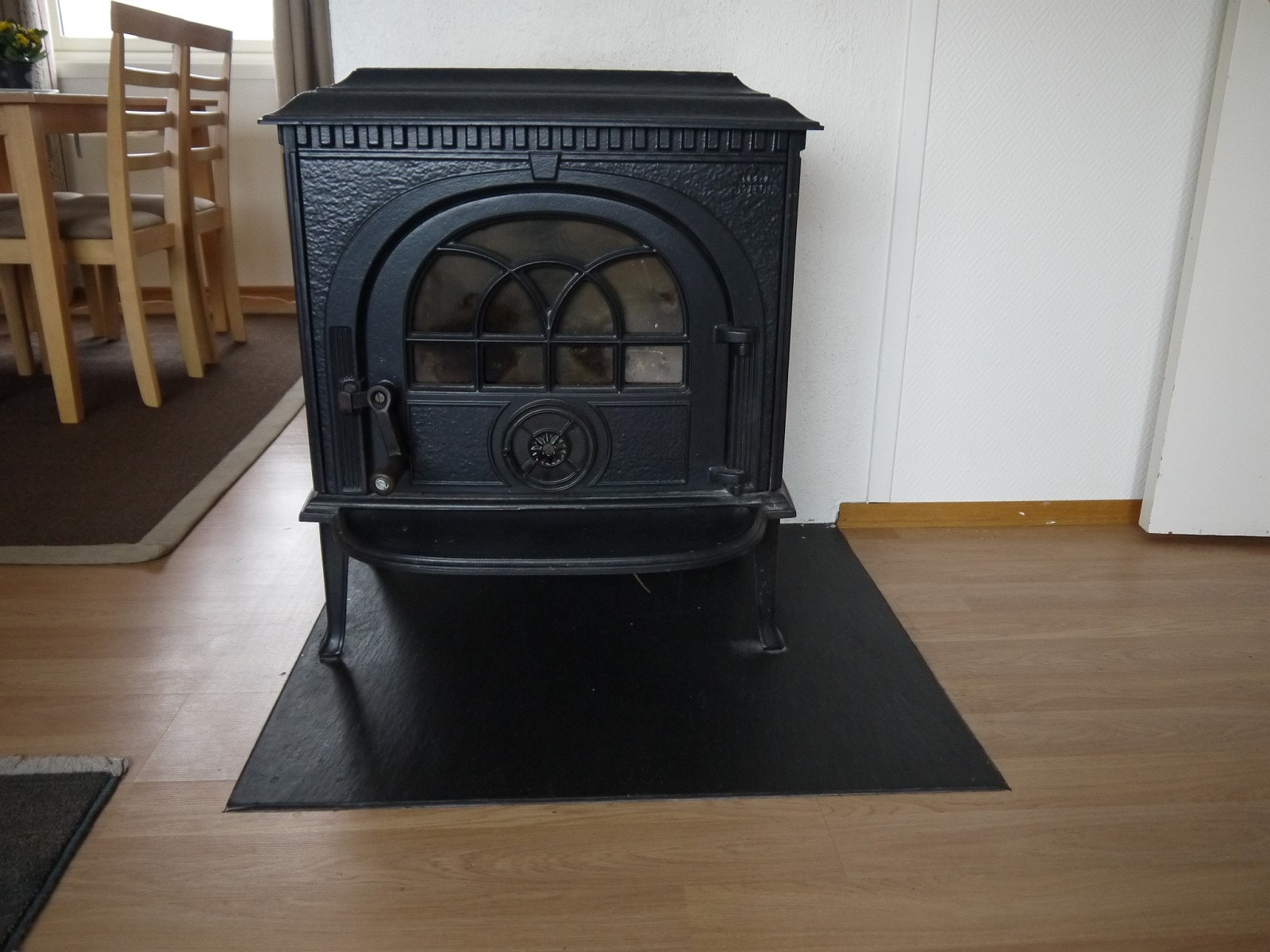 Ovn i stue 2.etg Galleribilde