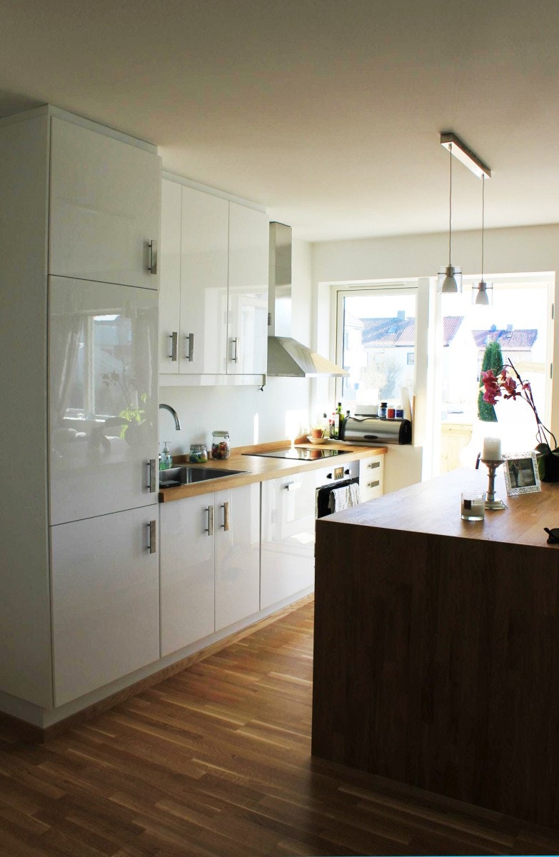 Kjøkken (sett fra gang) Galleribilde