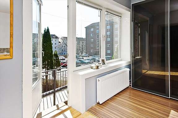 Alkove, utgang til balkong Galleribilde