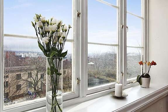 Flott utsikt - ingen gjenboere på stue/soveromssiden Galleribilde