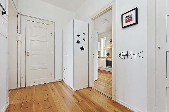 Entré med garderobeplass Galleribilde