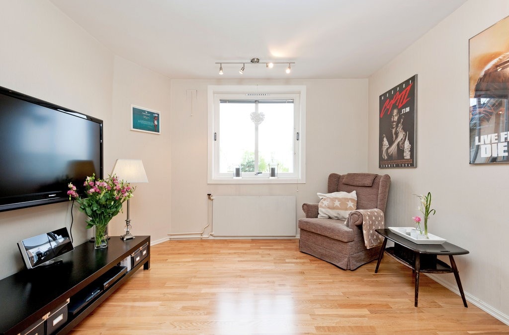 Soverom 2 / tv-stue Galleribilde