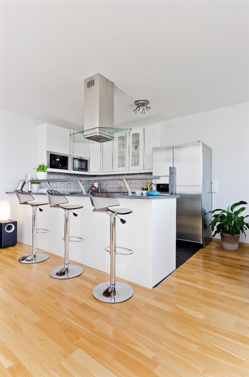 Kjøkken med barløsning. Galleribilde